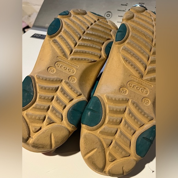 Men’s khaki crocs size 12 with green and orange accents​ - Picture 10 of 11
